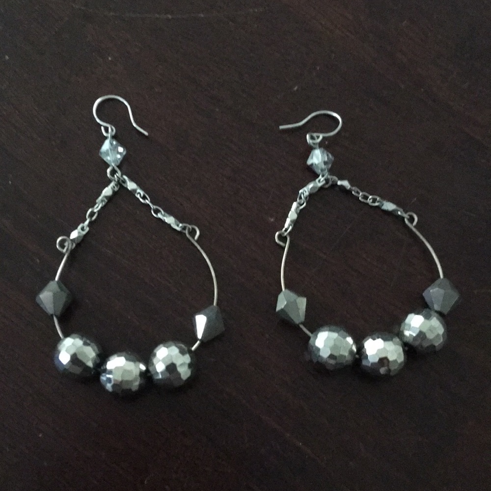 Express earrings